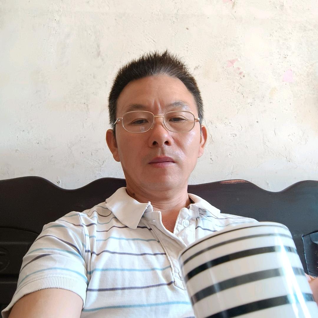 周肆，🌈🍎🍷🍷🌹👫