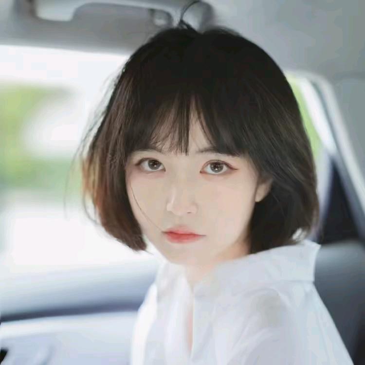 璐奕🤞
