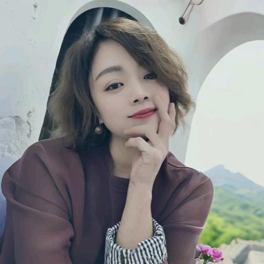 铁门蒾可儿女装