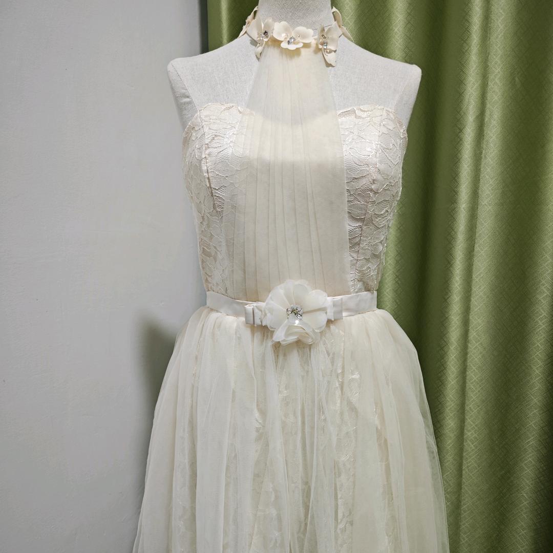 霖霖婚纱礼服店