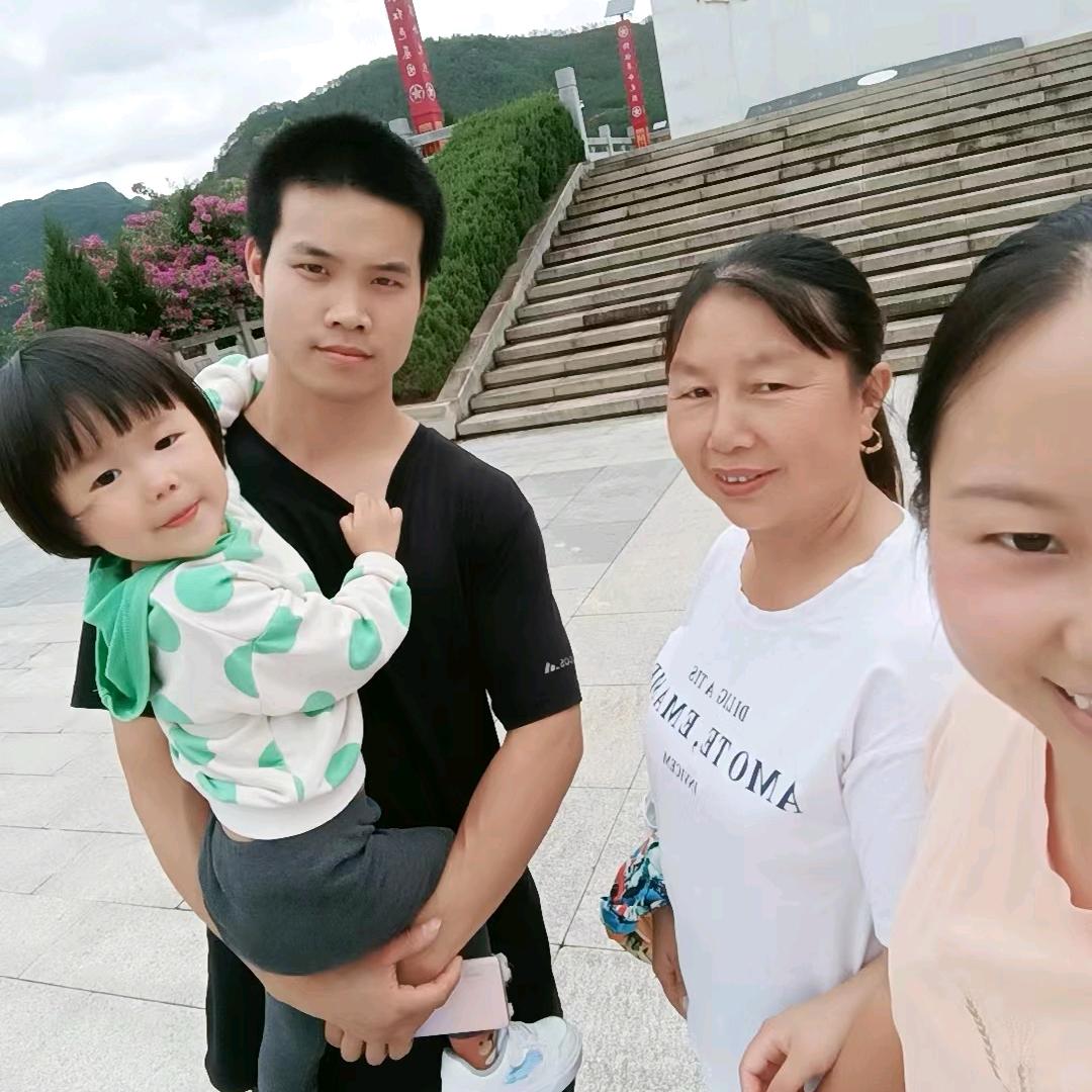 我是单纯的女人