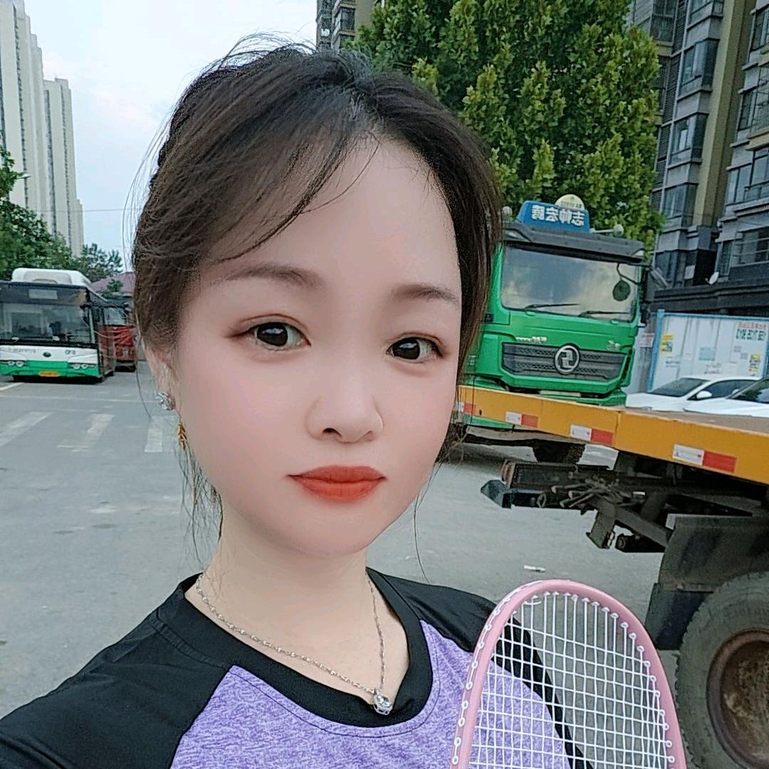 一笑而过霞