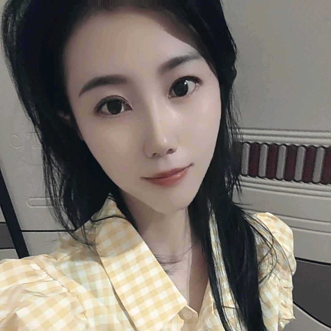 小芳😘😘