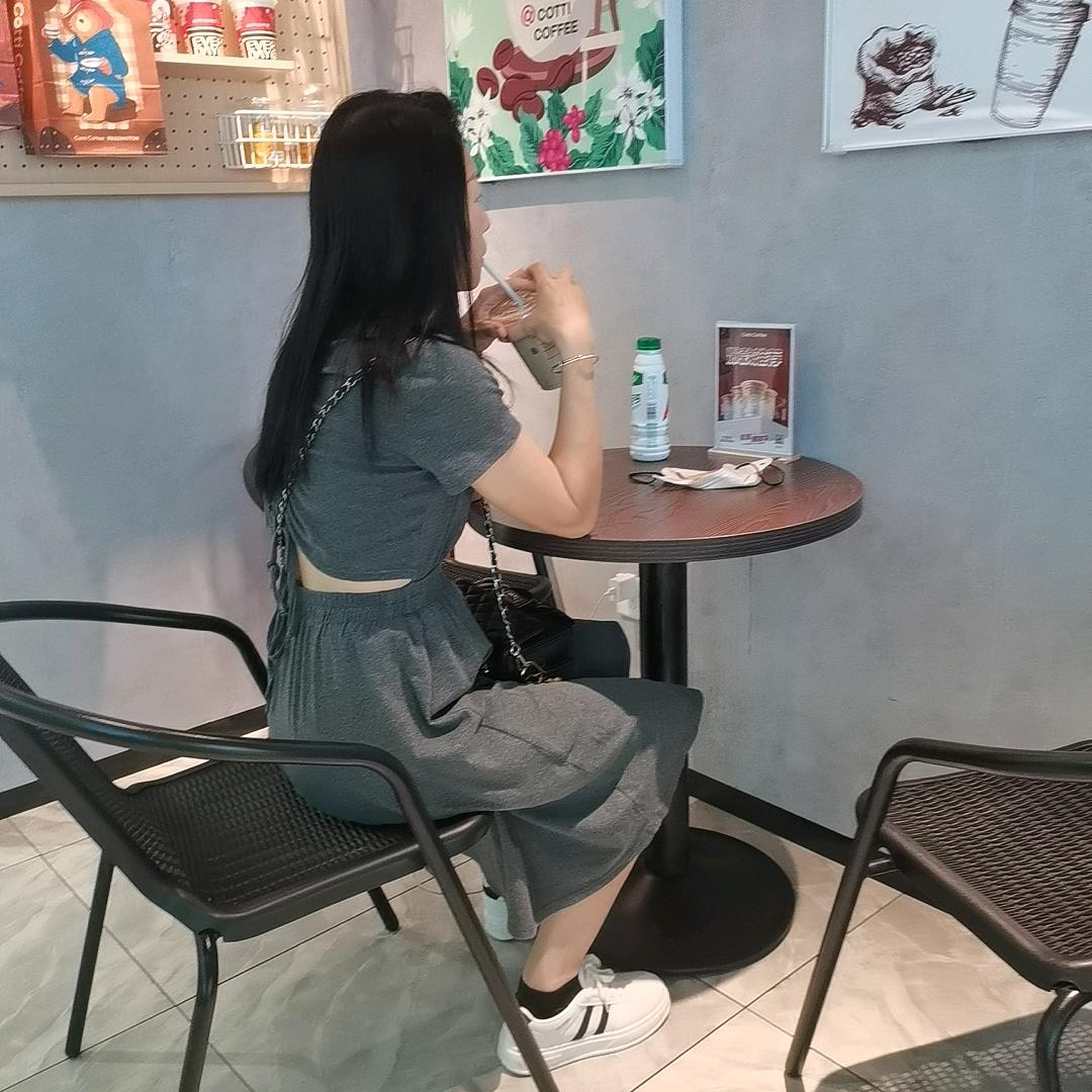 郑小姐