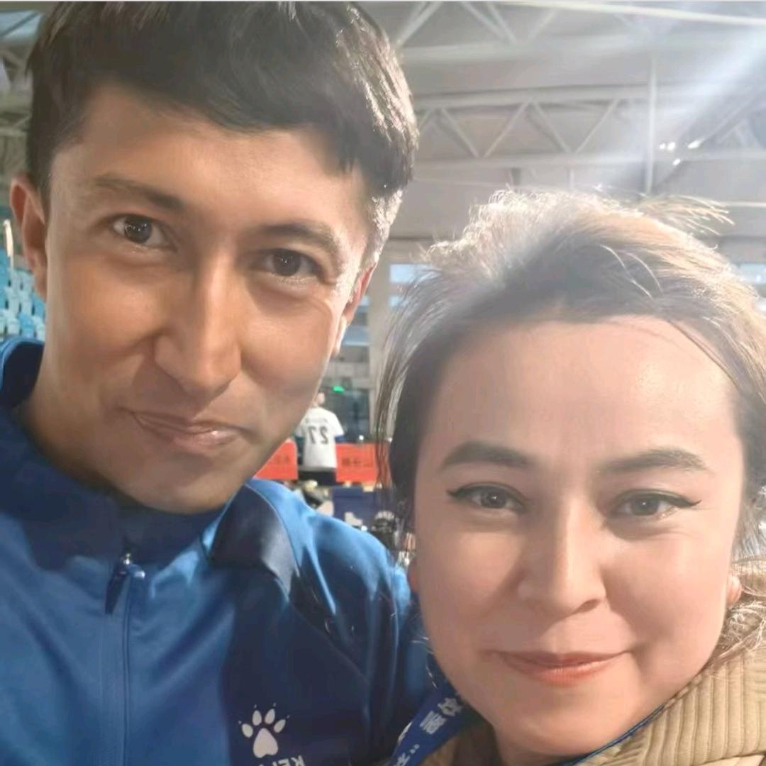 阿力木爱踢足球⚽