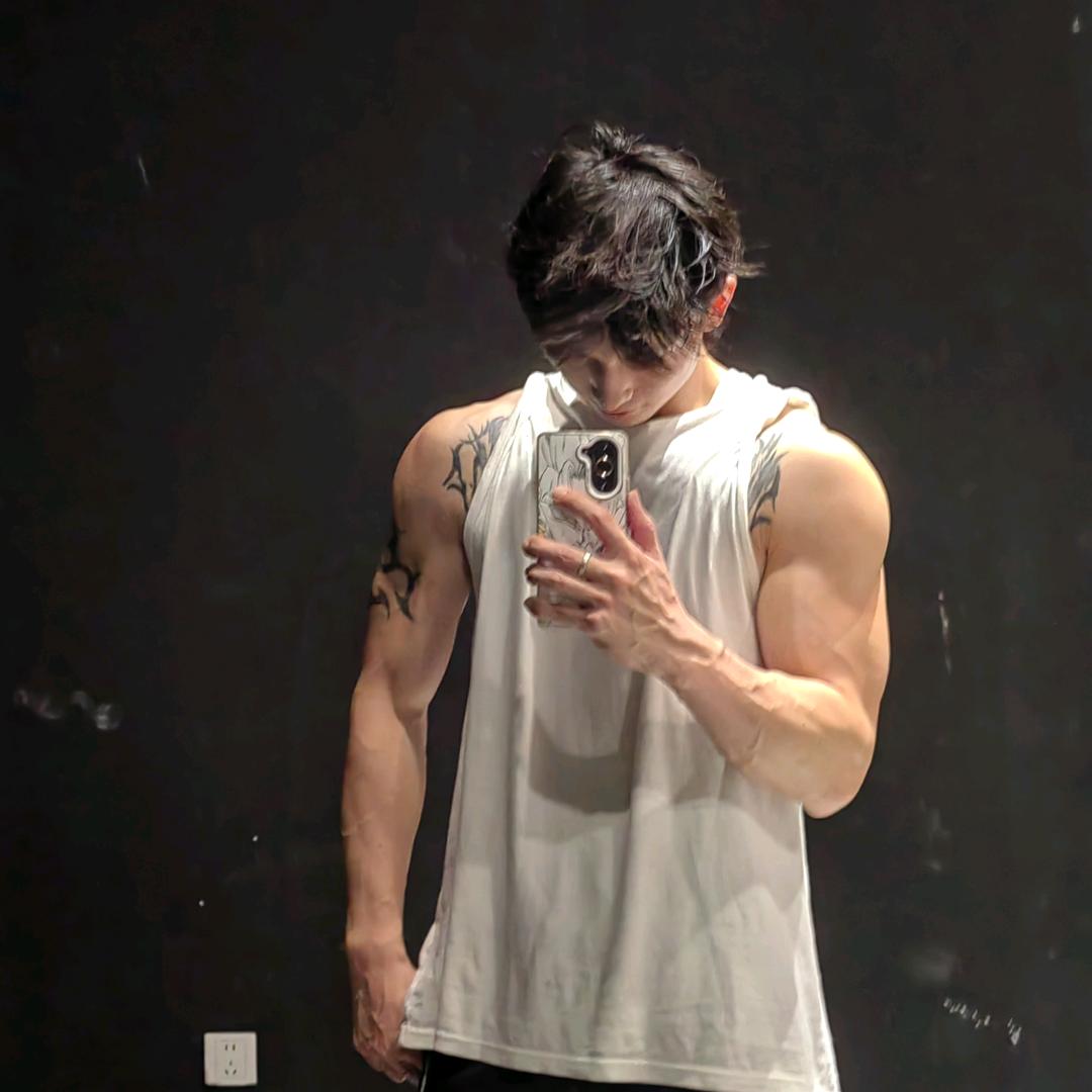 超级吨吨（不玩任何交友软件）