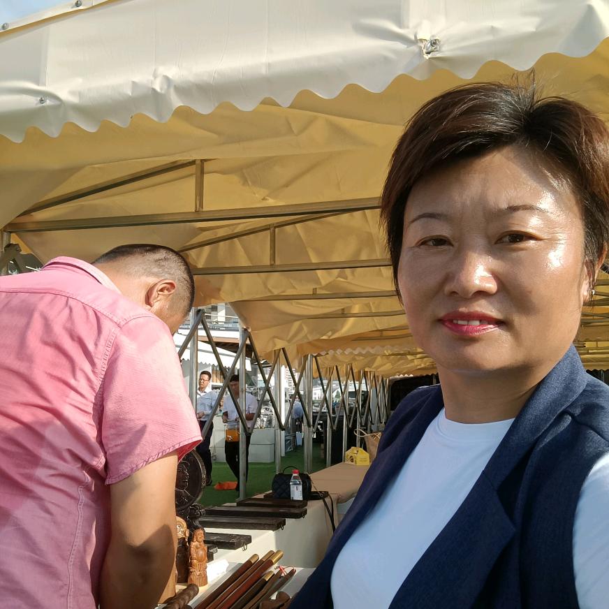 壹鑫乐鑫红木生活馆