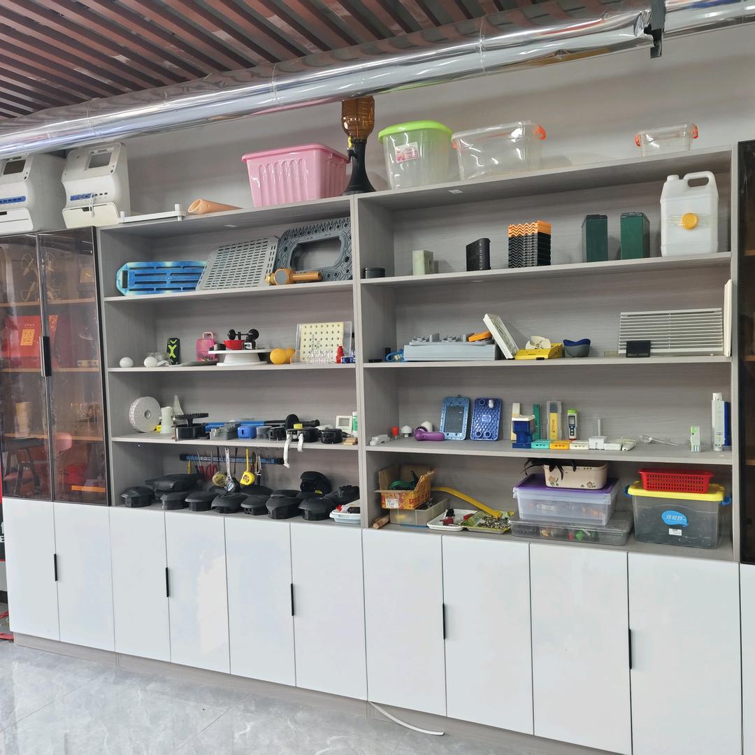 三硕注塑模具加工《超哥》