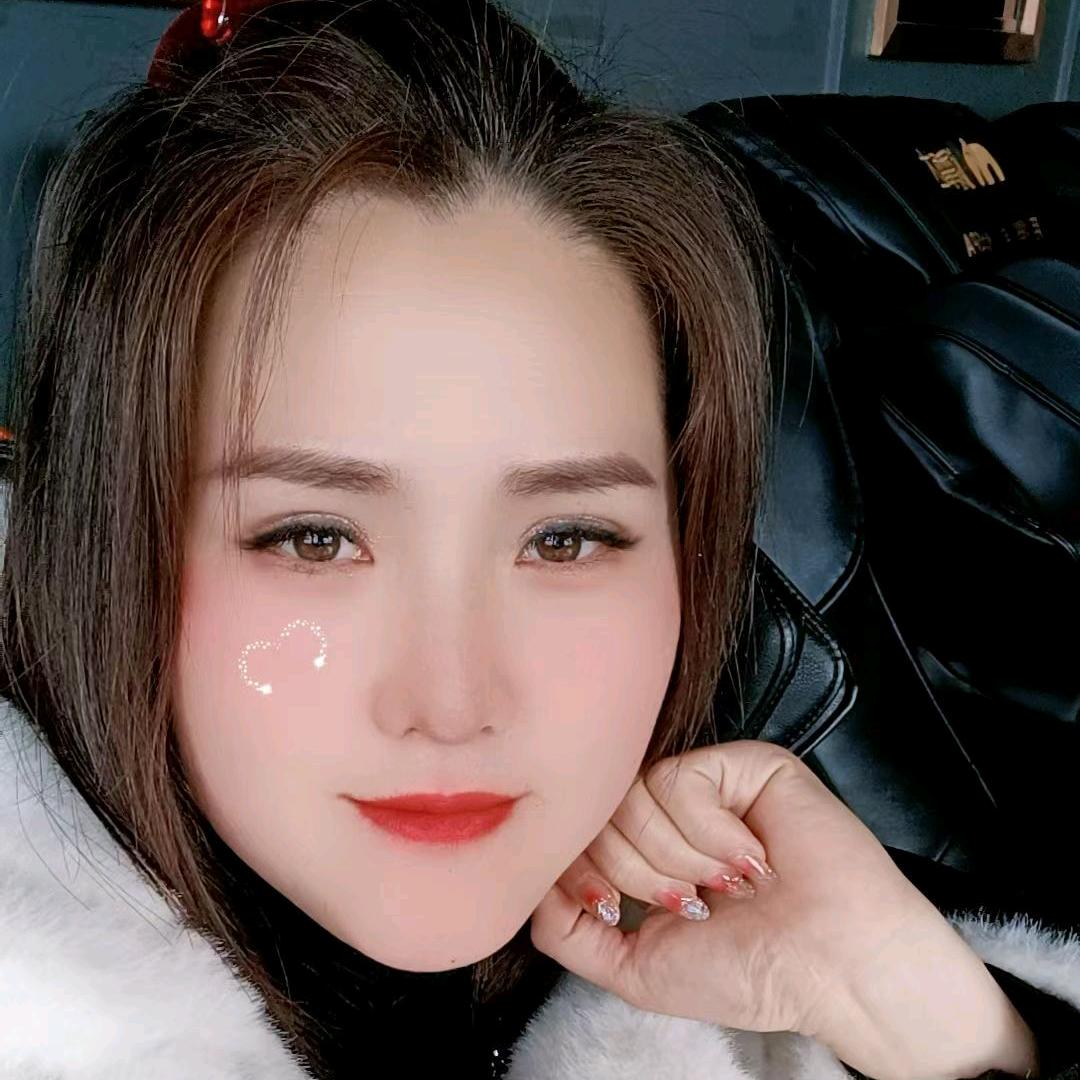 郑州防撞板碳晶板源头工厂燕姐