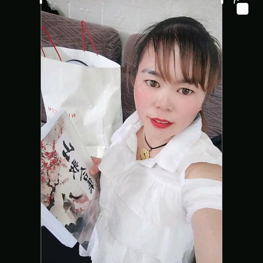 梅姐爱山歌