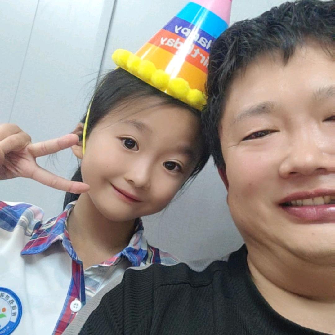 中国🇨🇳阳光郑述鹏