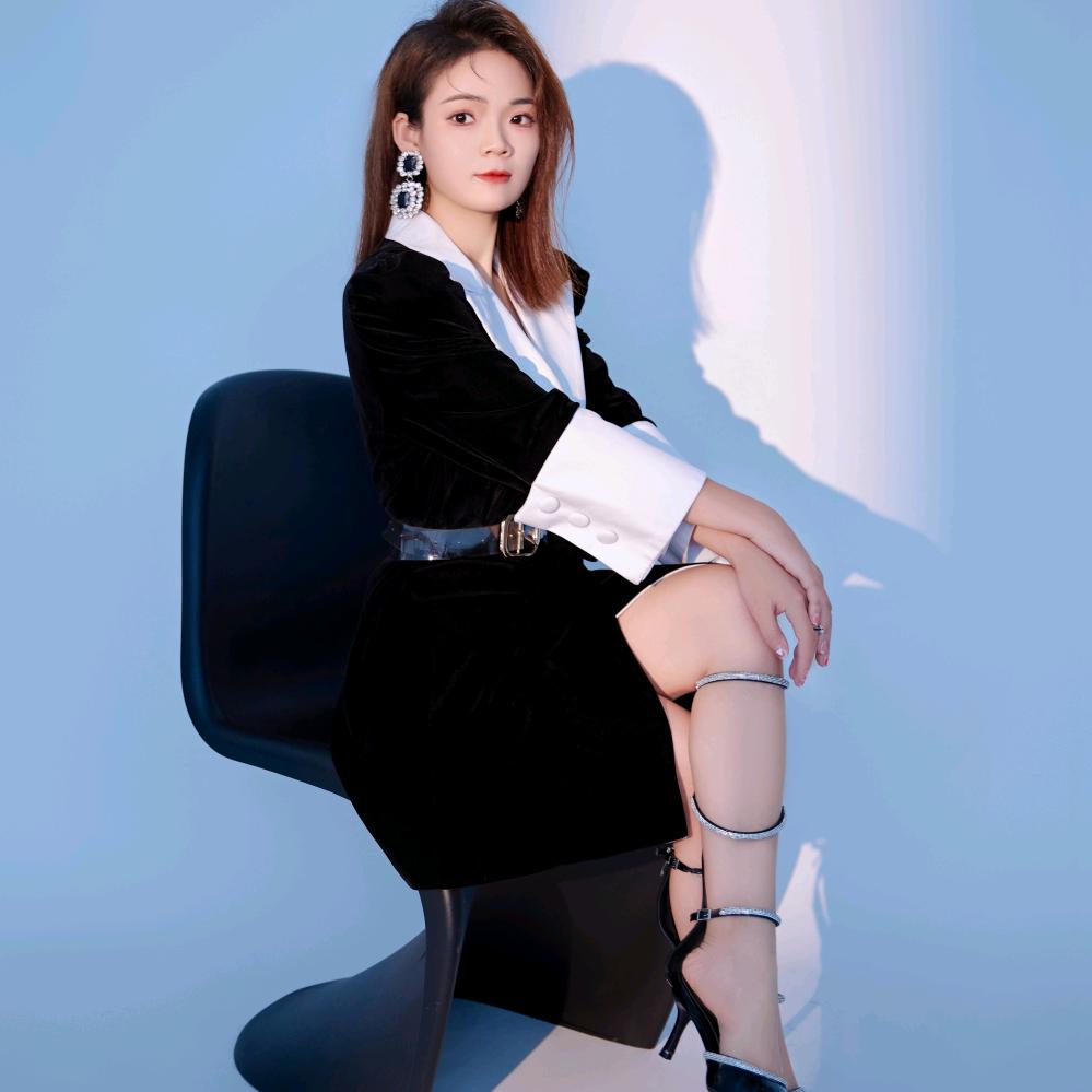 我是小骆｜已瘦34J（营养师备考）