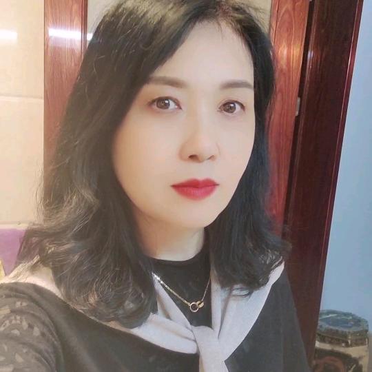 雪儿。