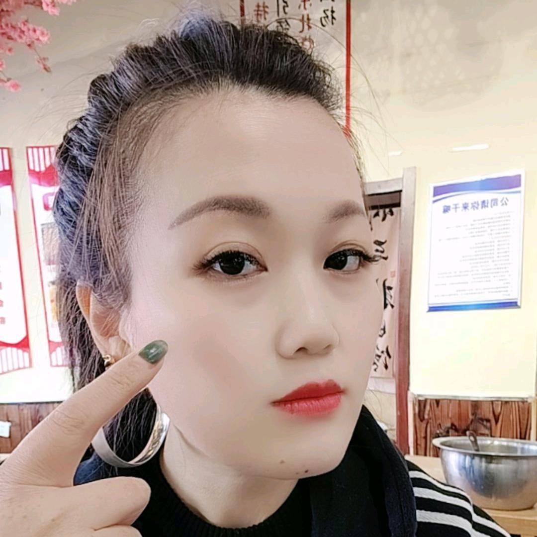 炉员外老板娘