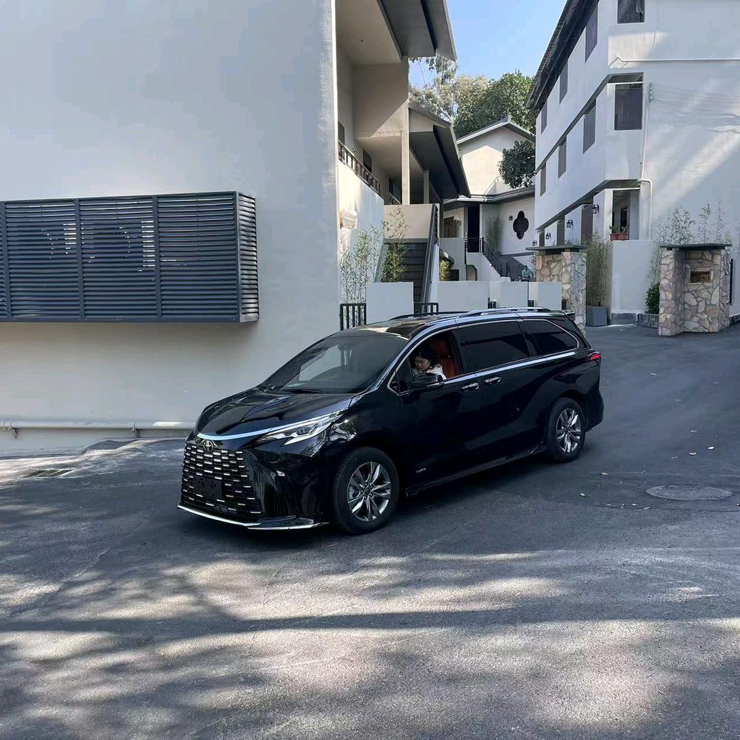 广州金奥商务车改装