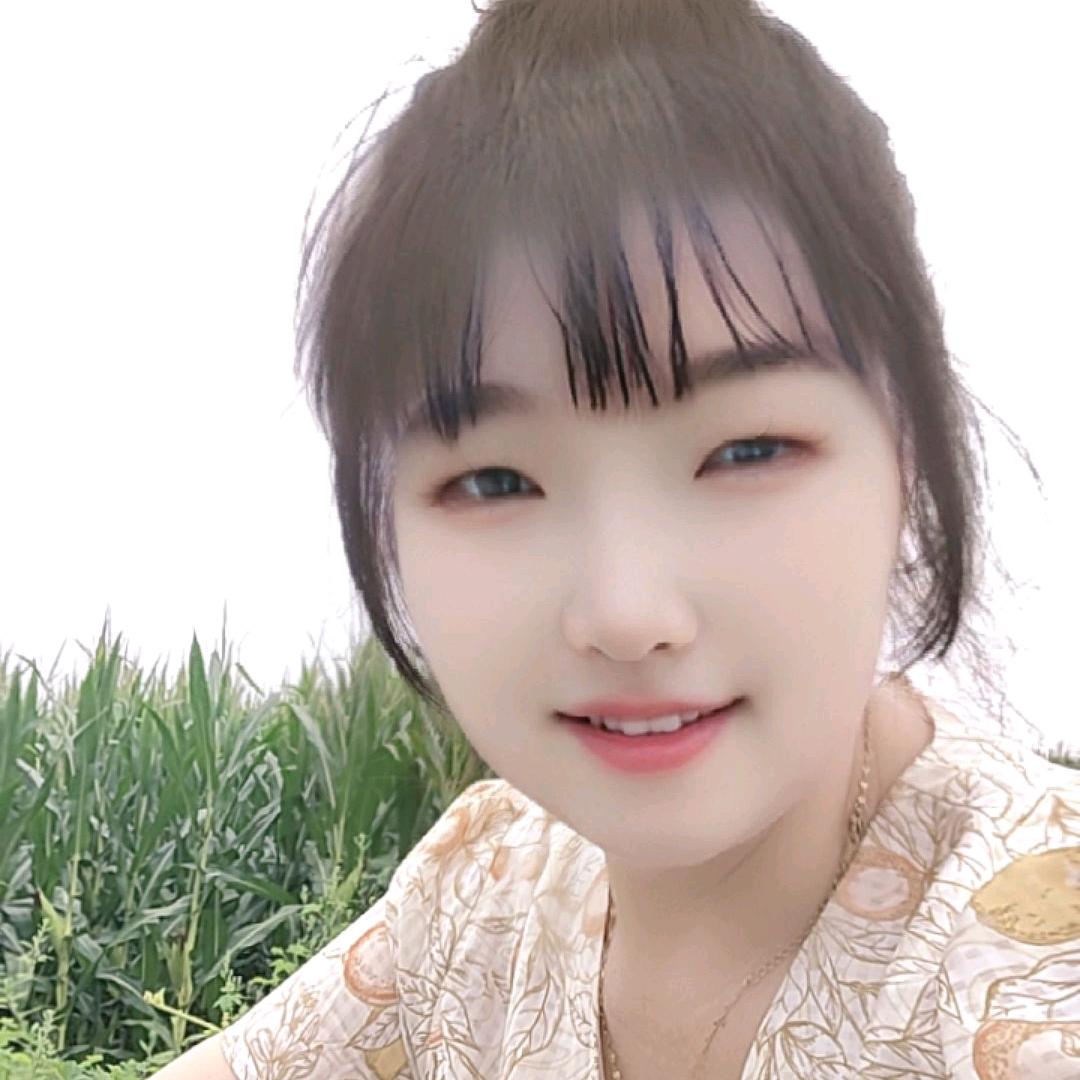 嘴角的樱桃汁