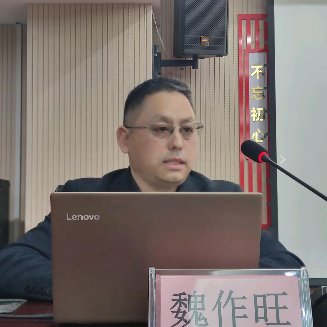 律匠人