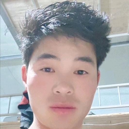 三哥。只想请你喝咖啡，没有别的想法！！！