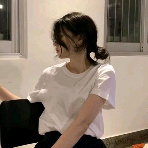 冰月ᶻ🍭