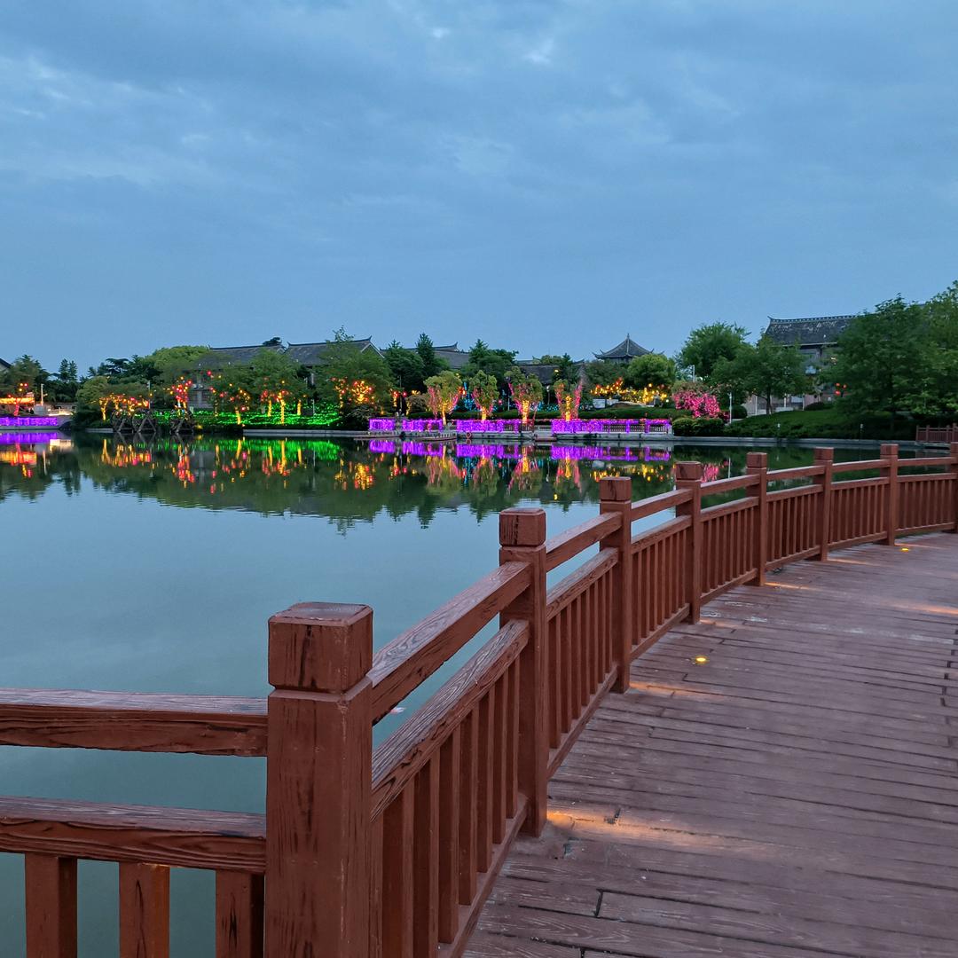 顺风顺水顺财神