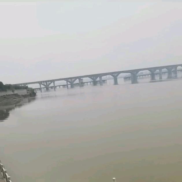 被游泳耽误的农民