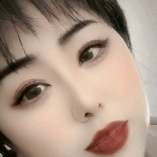 选择大于努力红姐(˵¯͒⌢͗¯͒˵)