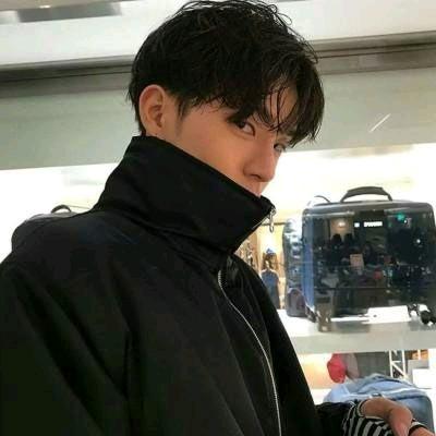 黑总