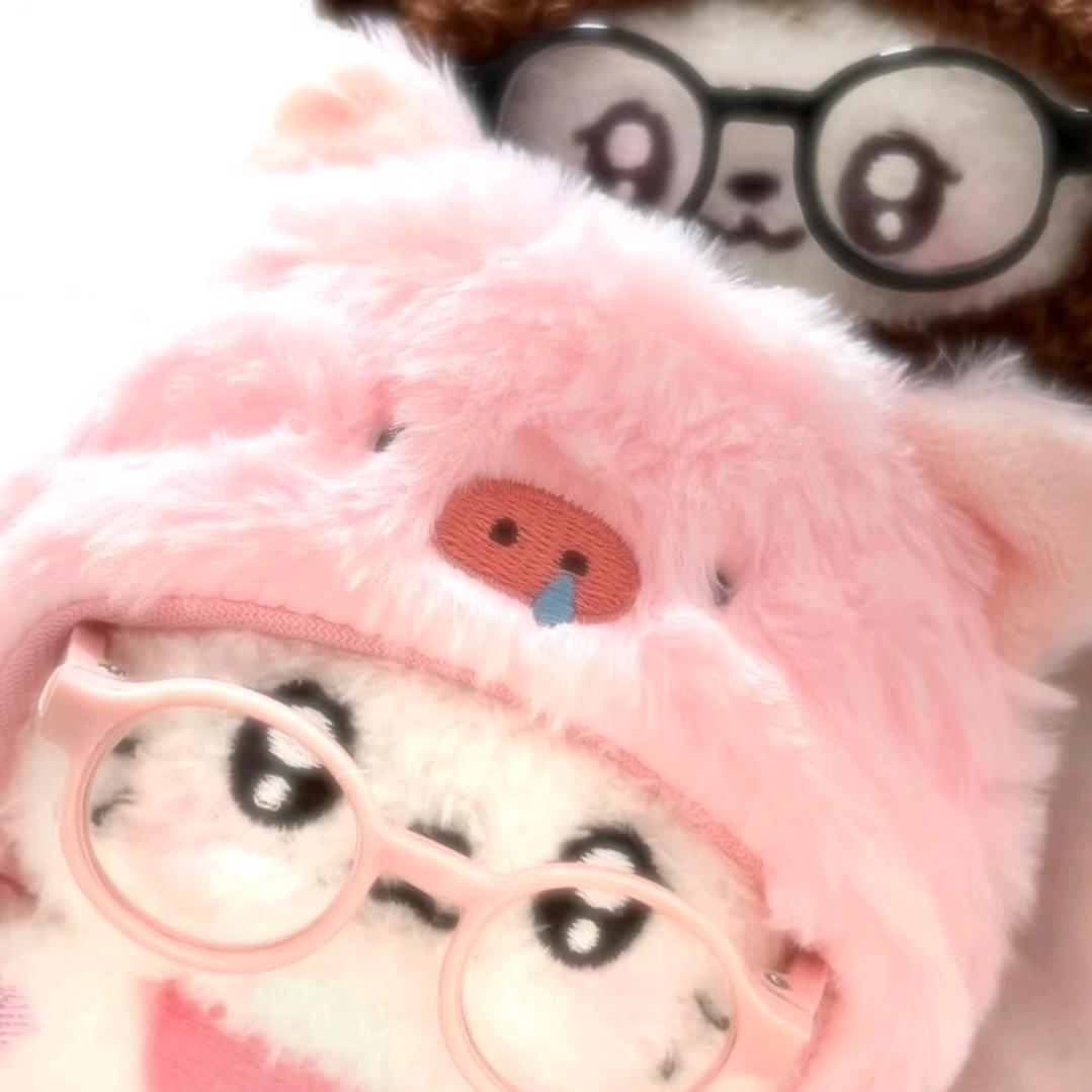 小T