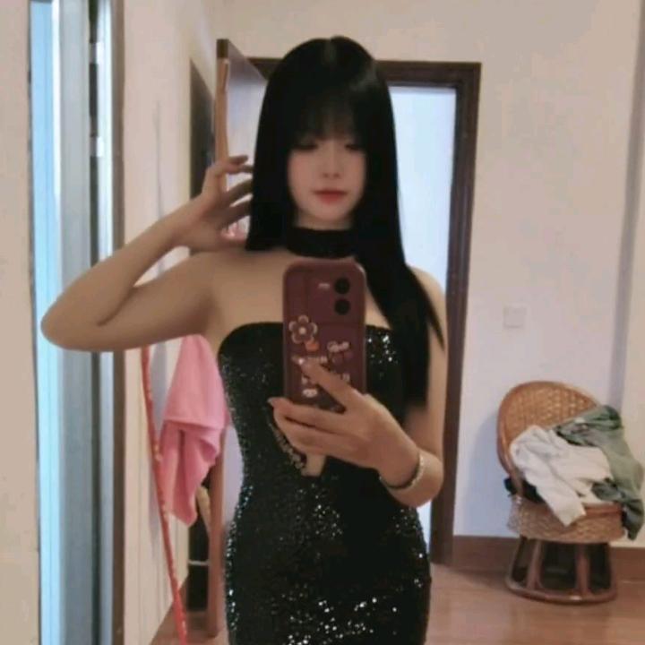 杨橙香。