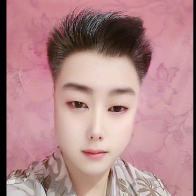 @海哥，户外K歌，卖柠檬茶。