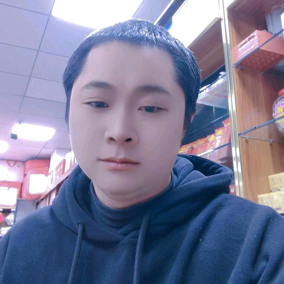 🦋ℒᎭℯ孤独红尘💖࿐