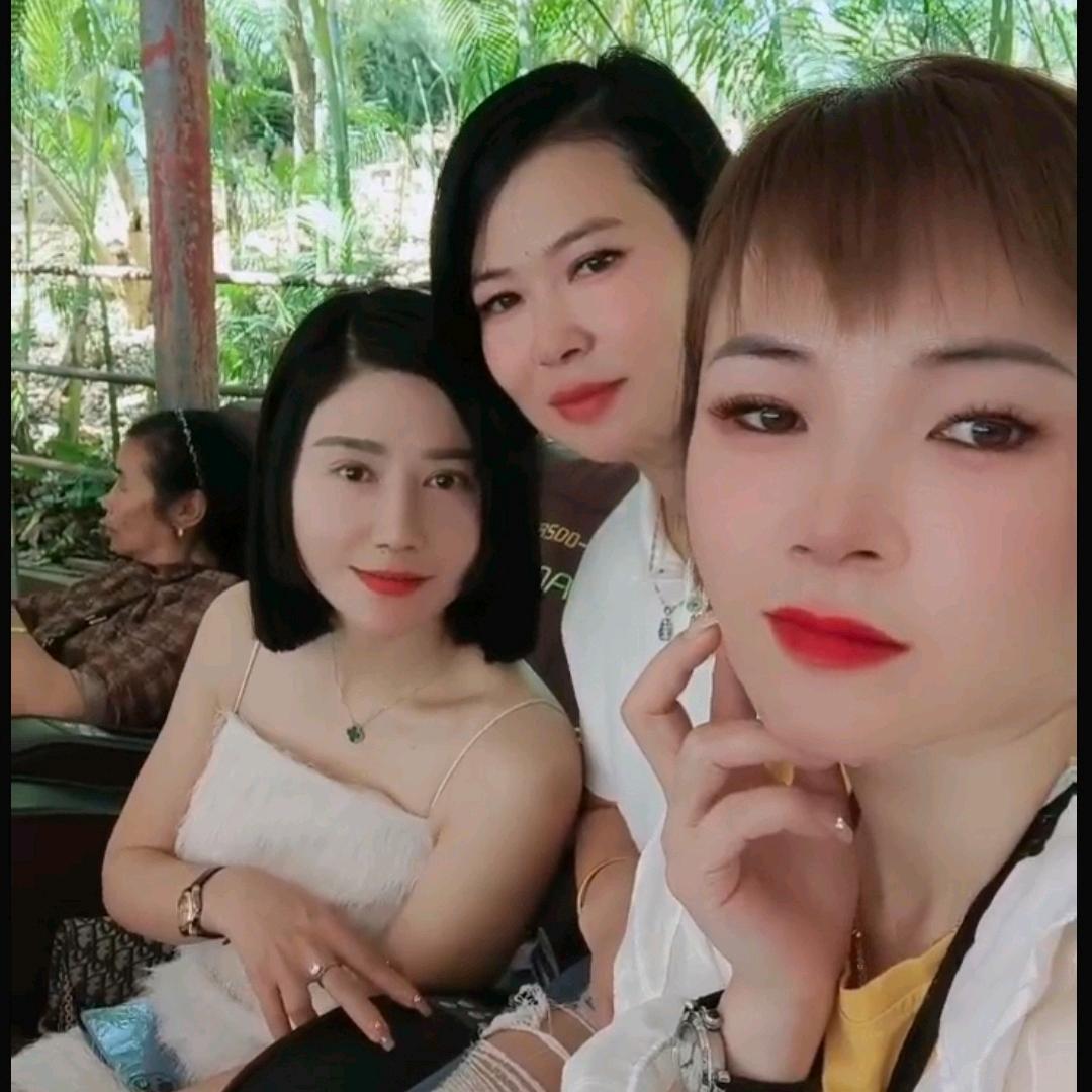 曹丁珠