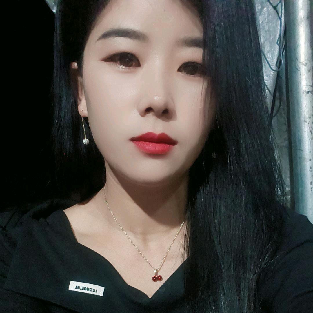 温顺的招财猫！