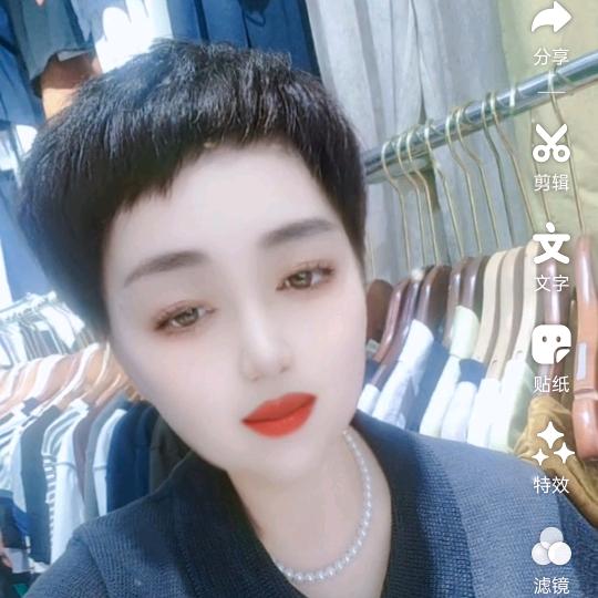 闫集小吴服饰