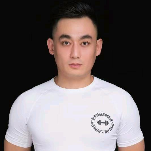 体能训练师-LK阿伟