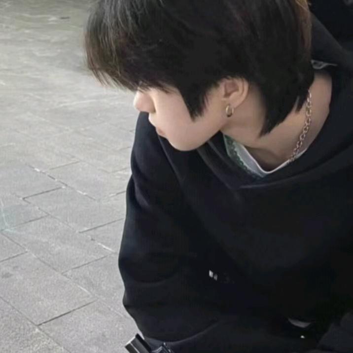 糕冷洋