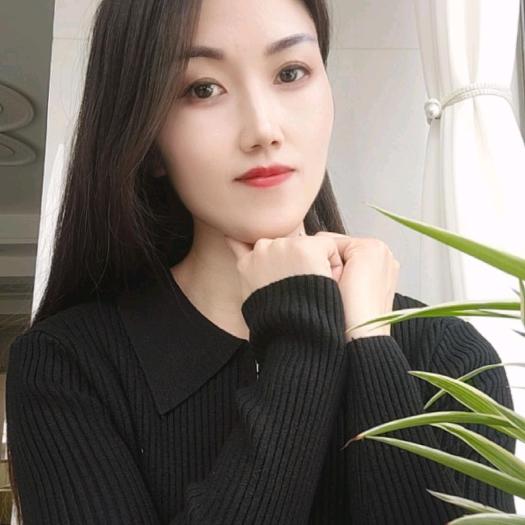 方城县红依柜服装经营店