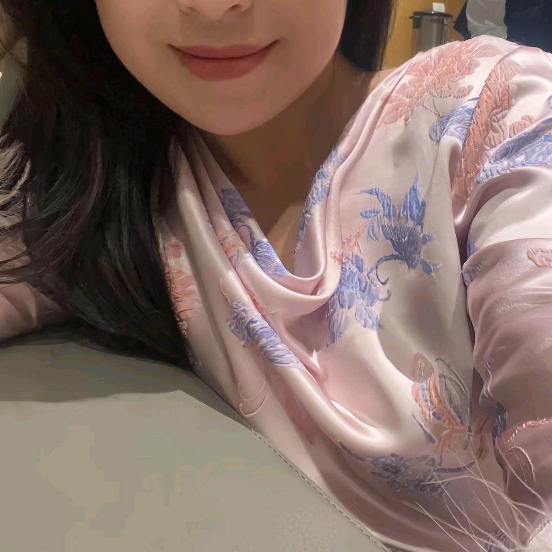 蓝莓🍪炳炳