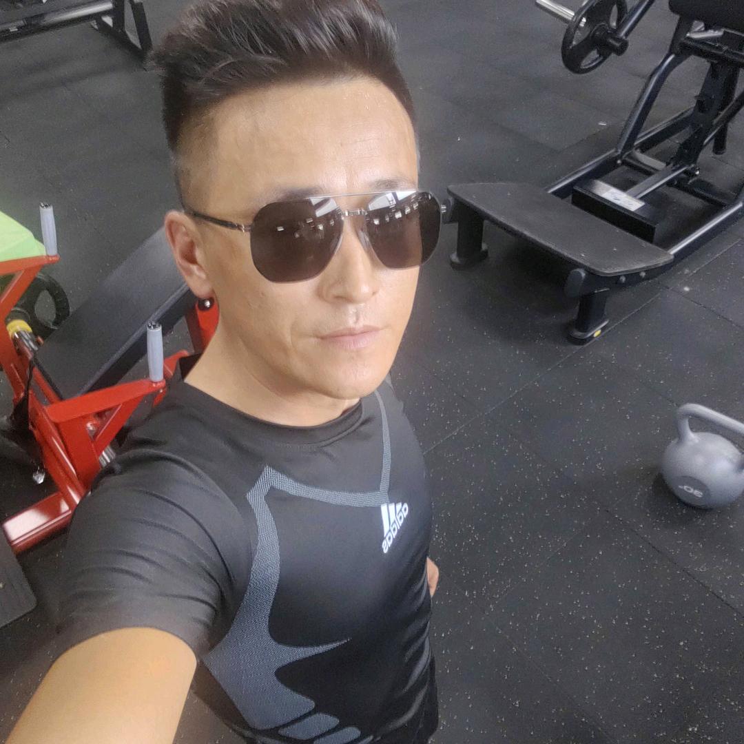 人要靠自己