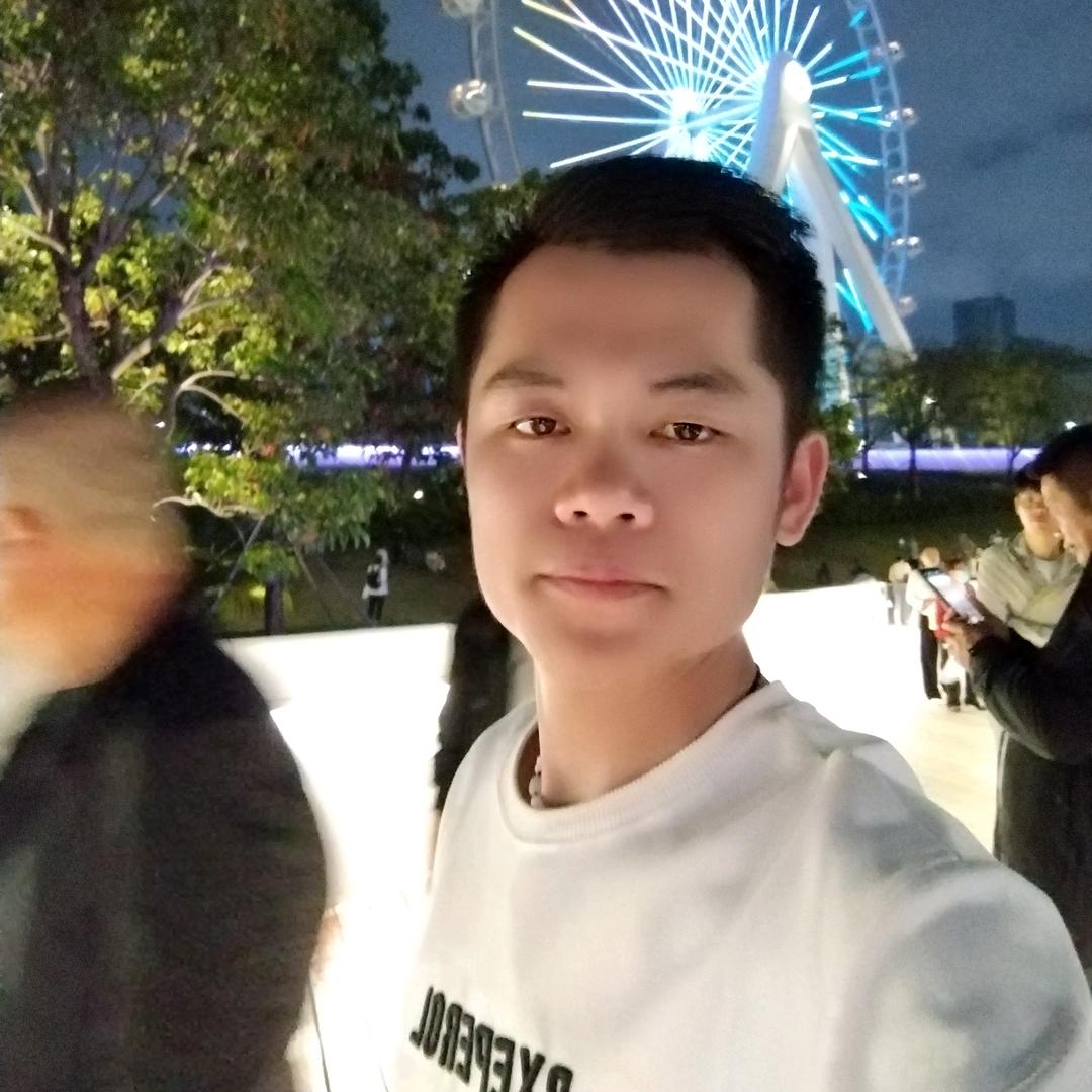 杨少.