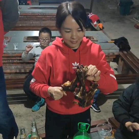 桂A农姐姐（牛副批发）