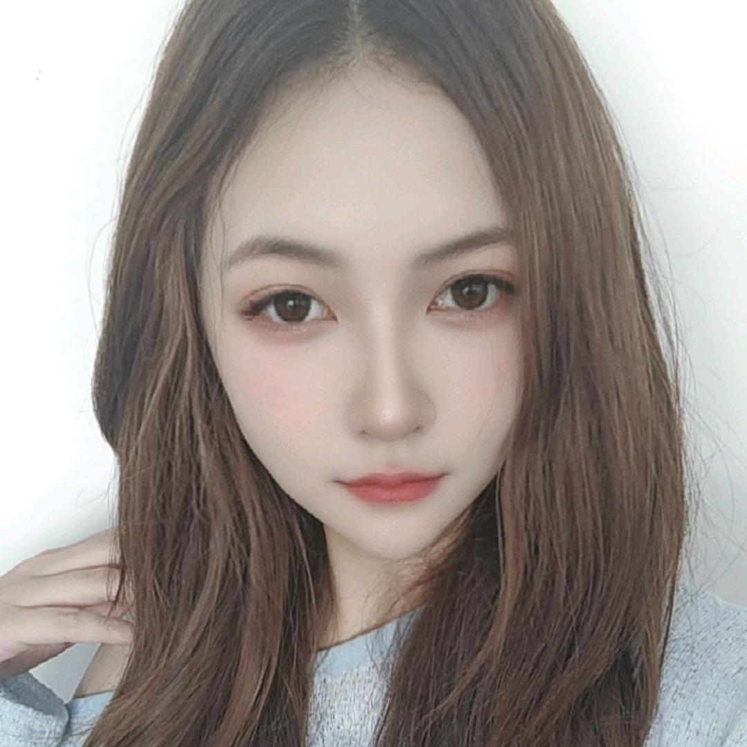 雯雯🌸