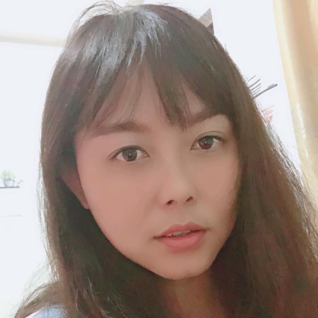 、林以珊  💕