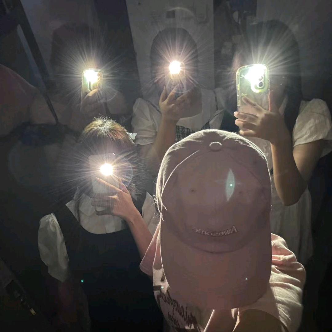 626