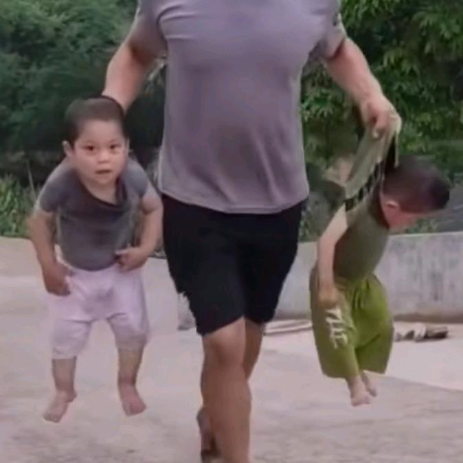 陈默不沉默，张扬不张扬