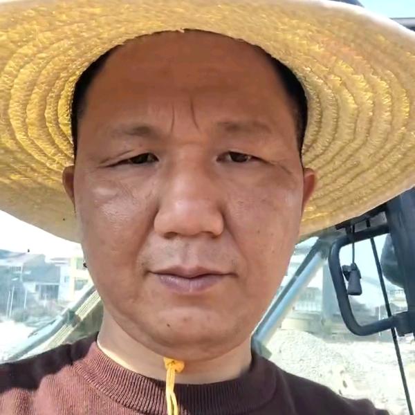 卢江林