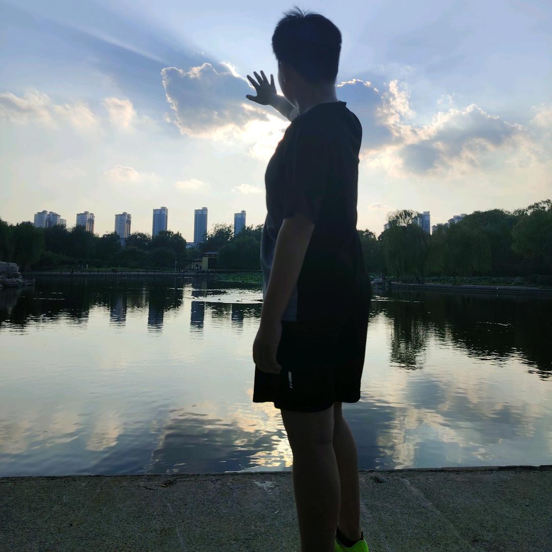 罗先生