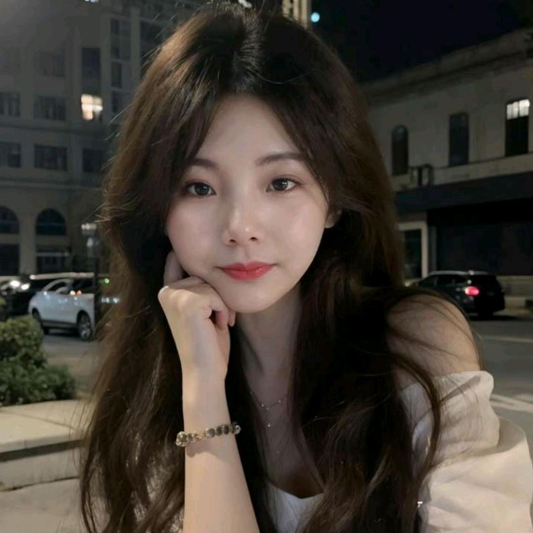 睡不饱的鹿鹿仙女