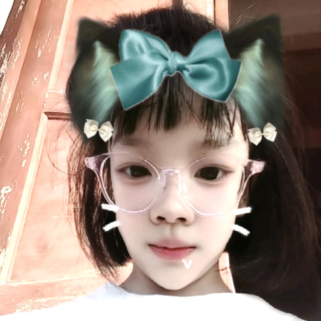 可爱的酸酸甜甜小果汁🎂