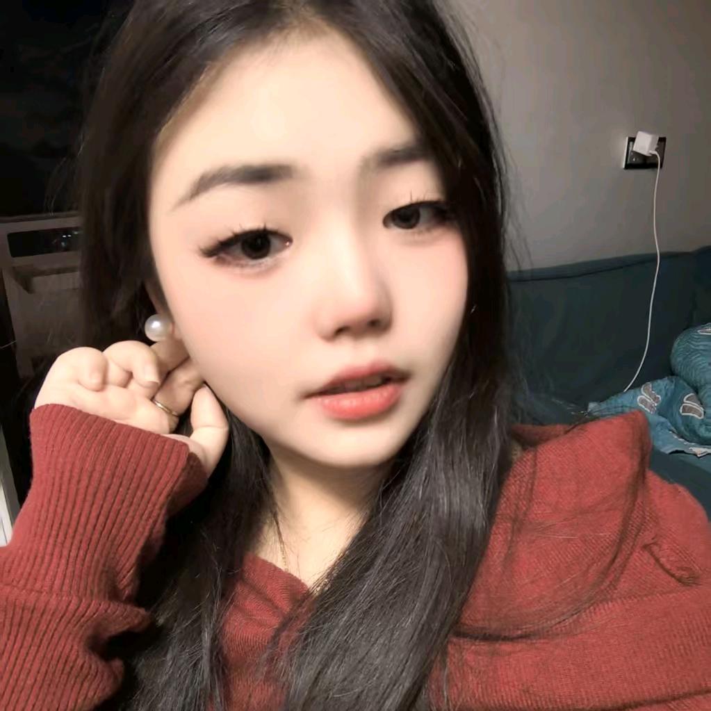 何家何艺晴（艺晴）